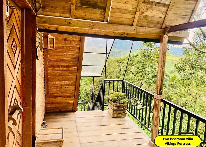 Private Villa: Hunters Wood Cabins
